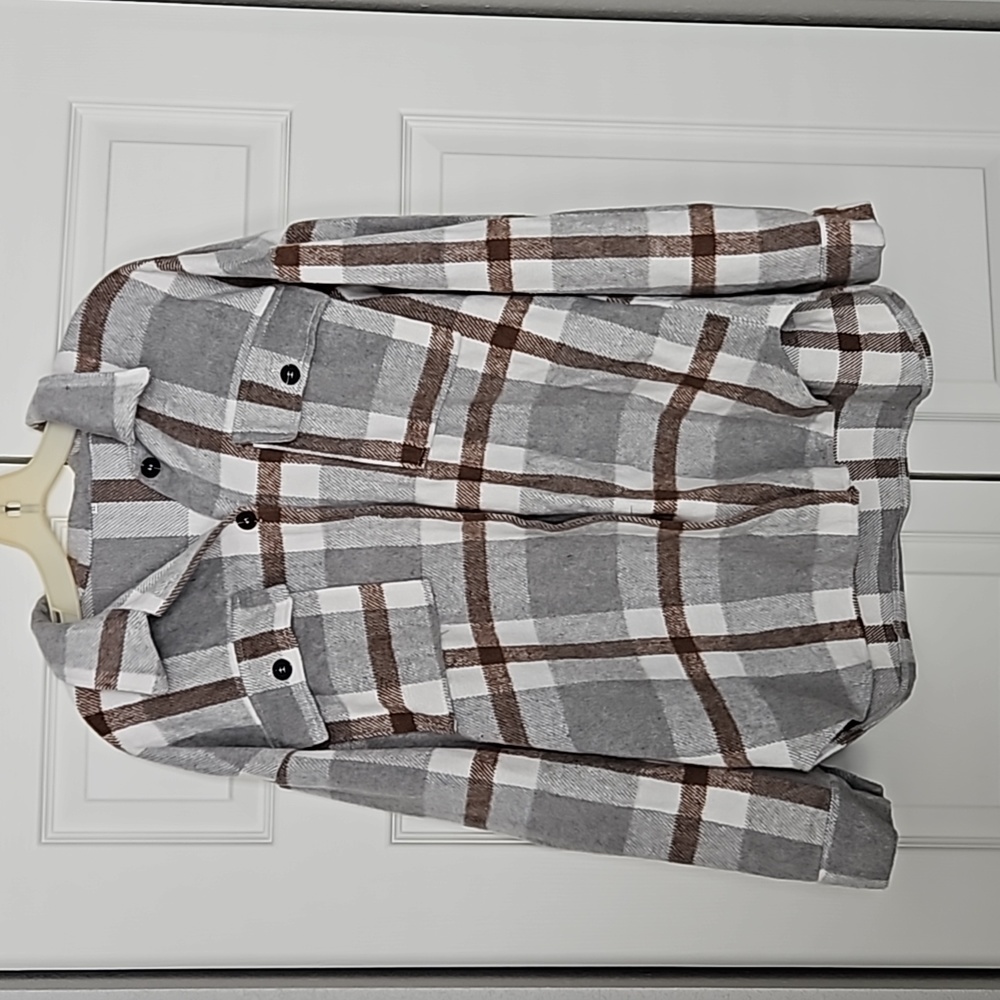 Amazon Essentials Plaid Shacket - image 1